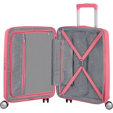 American Tourister (USA) suitcase from the Soundbox collection.
