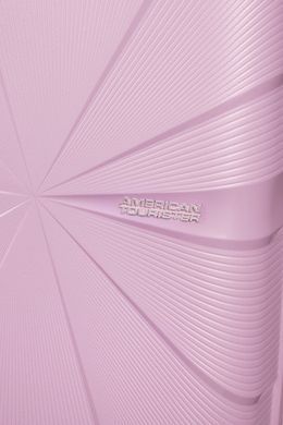 American Tourister (USA) suitcase from the Starvibe collection.