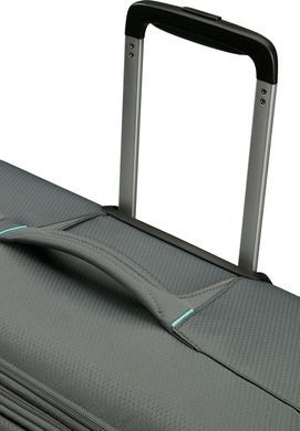 Чемодан American Tourister (США) из коллекции AeroSpin.
