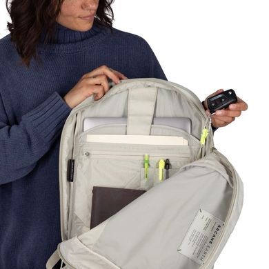 Backpack by Osprey (USA).