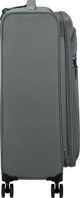 American Tourister (USA) suitcase from the AeroSpin collection.