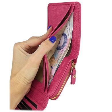 Women's wallet by Tony Bellucci (Turkey) made of genuine leather.