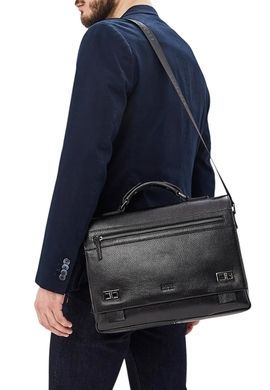 Briefcase by Bond NON (Turkey) made of genuine leather.