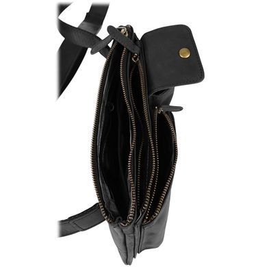 Waist bag by Tony Bellucci (Turkey).