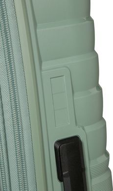 Валіза American Tourister (США) із колекції Flytwist.