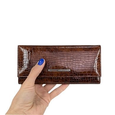 Women's wallet by Karya (Turkey) made of genuine leather.