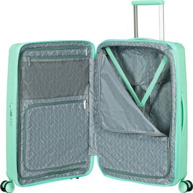 American Tourister (USA) suitcase from the FastForward collection.
