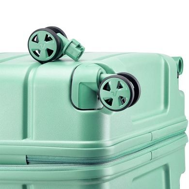 Roncato (Italy) suitcase from the Relife collection.