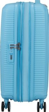 American Tourister (USA) suitcase from the Soundbox collection.