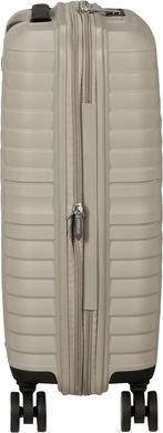 Чемодан American Tourister (США) из коллекции Flytwist.